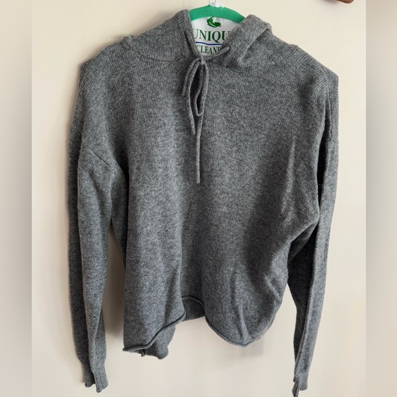 Brandy Melville Sweaters - Brandy Melville Hooded Sweater